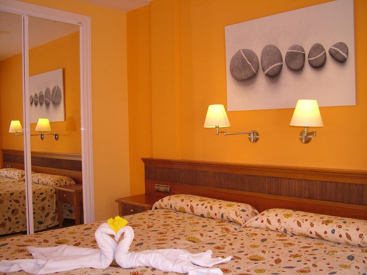 Aparthotel El Cerrito Playa Cancajos.- BreNa Baja  Kültér fotó